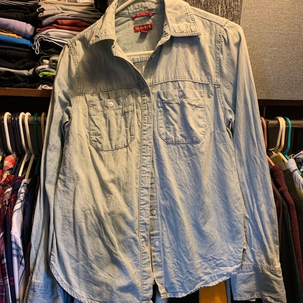 Women’s button down shirt